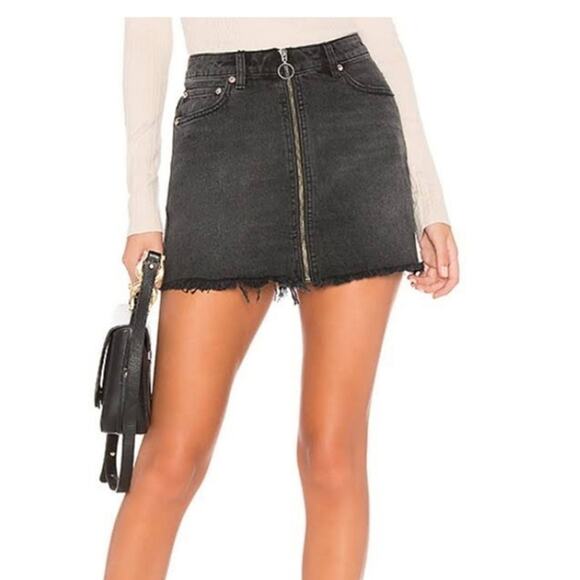 Free People White Tassel Embroidered Boho Top & Black Front Zip Denim Skirt 8 - Picture 2 of 10